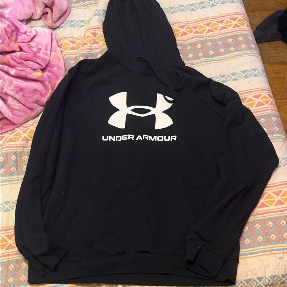 Under Armour Black and White Men's Sweater
